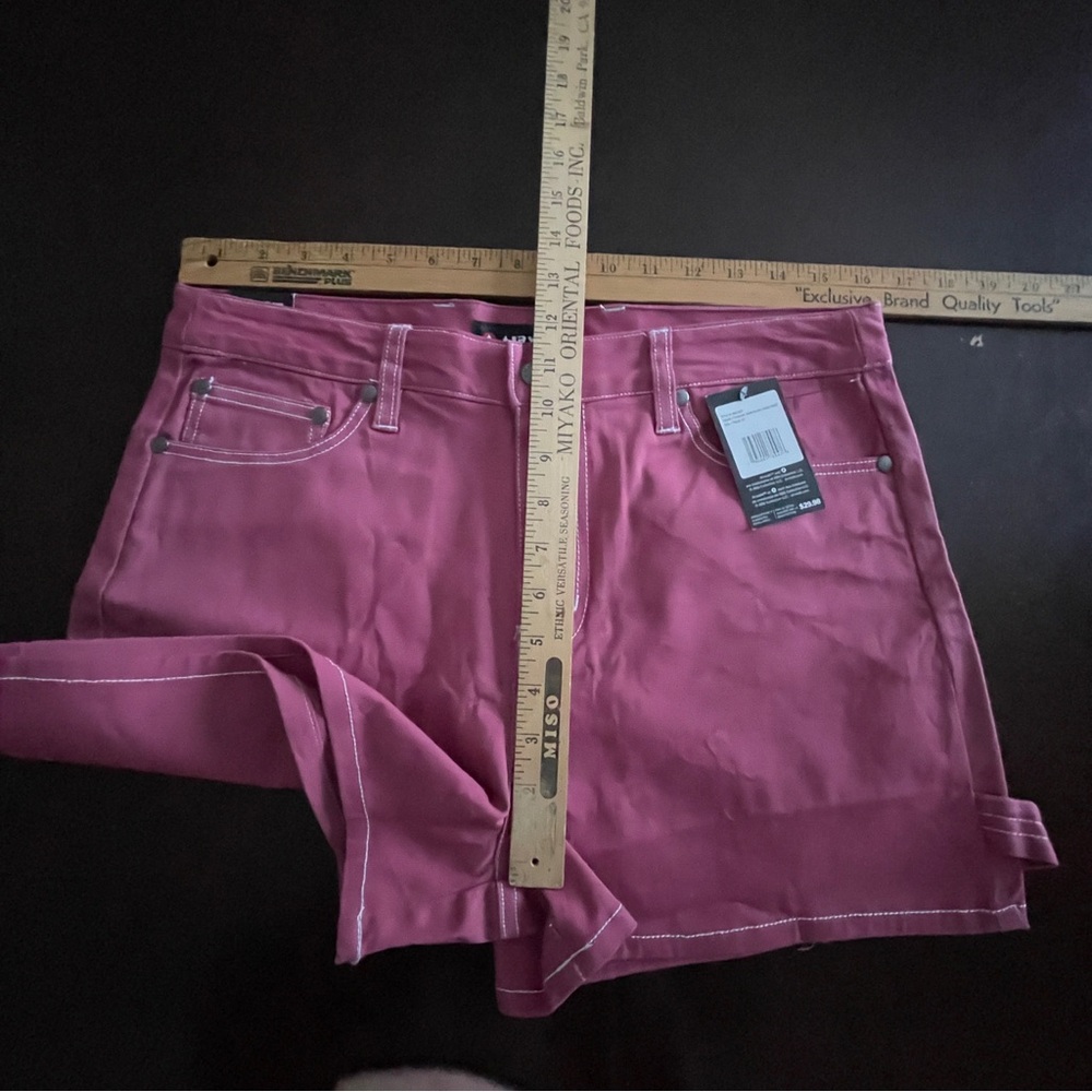 NWT AIRWALK Short 10 Pink Contrast Stitch Carpenter Shorts Y2K Skate Utility NWT - Picture 5 of 10